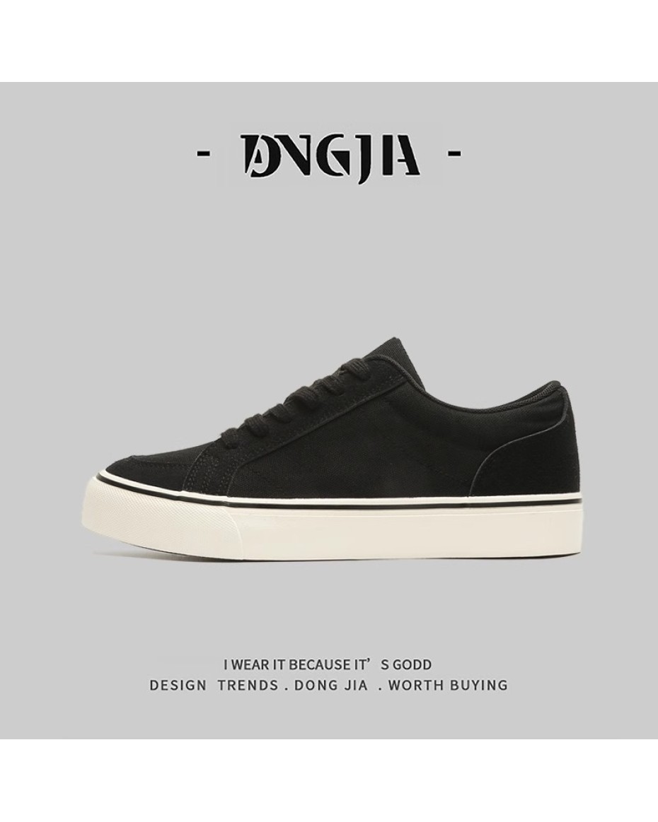 Retro Low-Top Skate Shoes